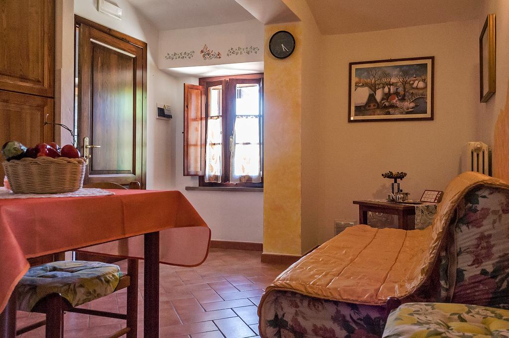 La Casanuova Villa Lajatico Kamer foto