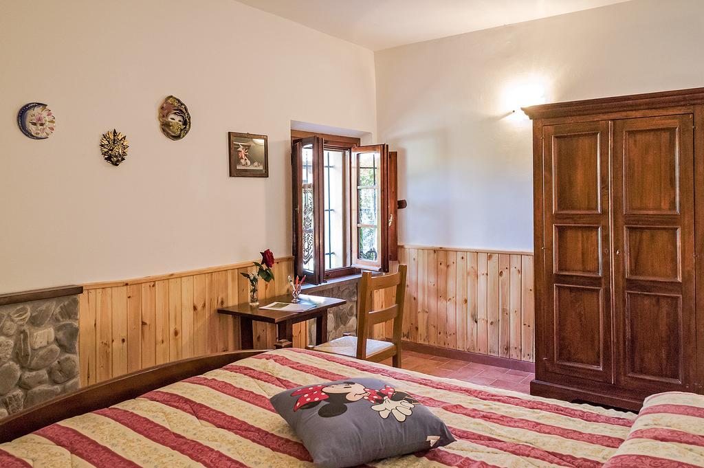 La Casanuova Villa Lajatico Kamer foto