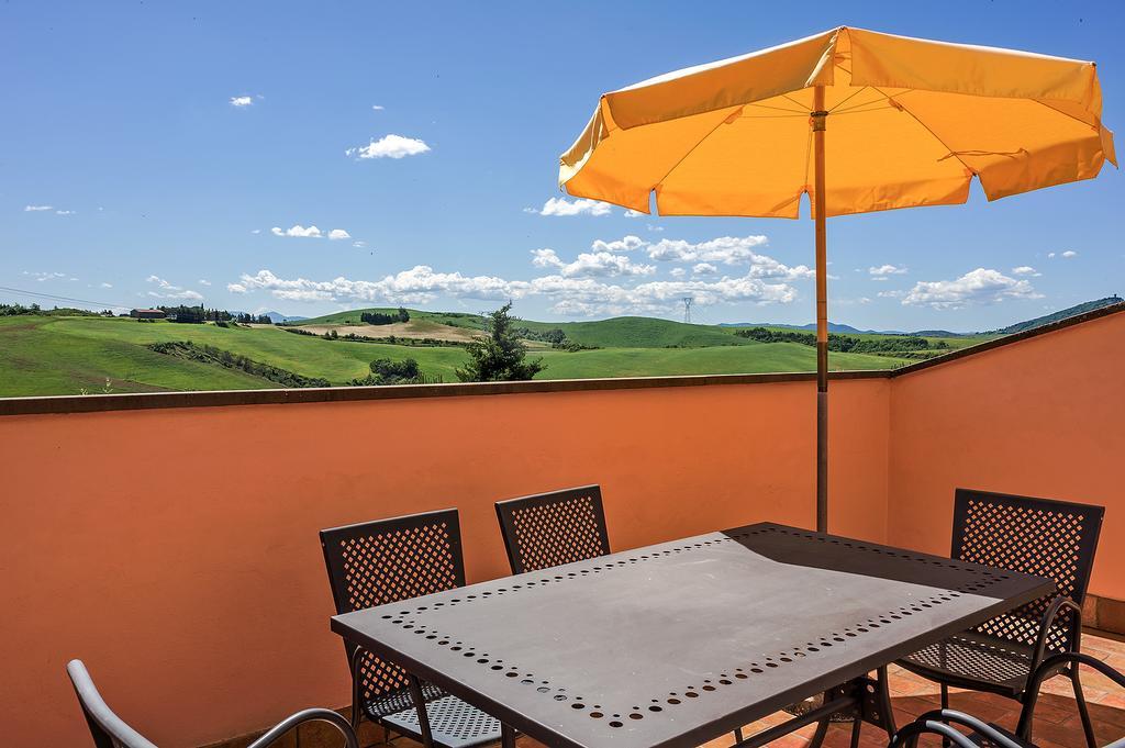 La Casanuova Villa Lajatico Kamer foto