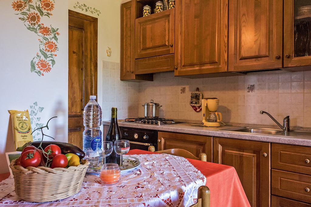 La Casanuova Villa Lajatico Kamer foto