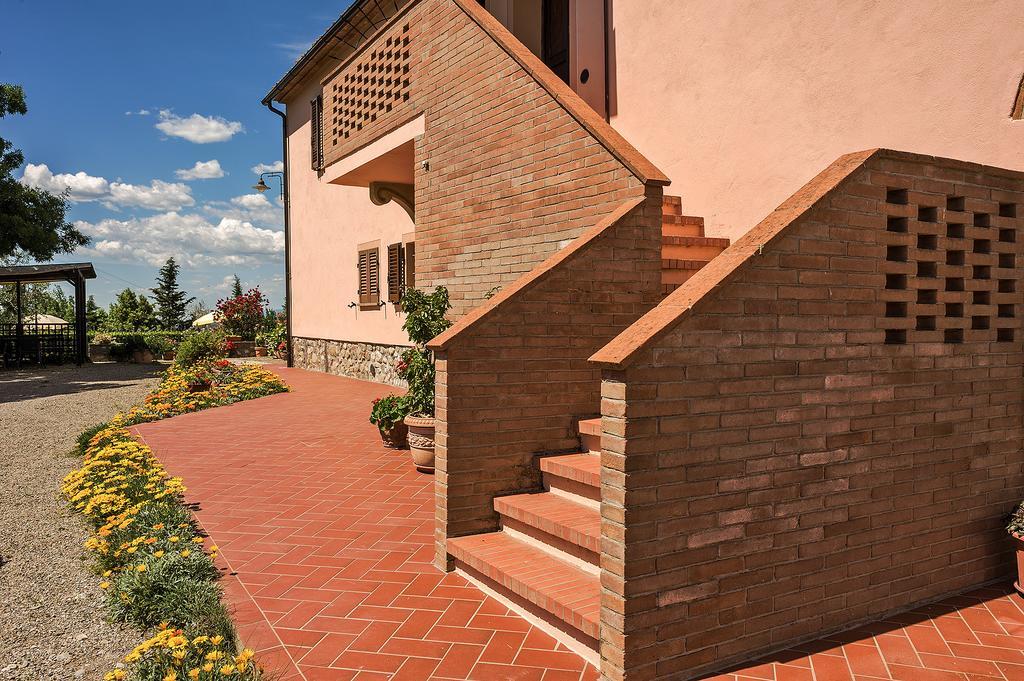 La Casanuova Villa Lajatico Buitenkant foto